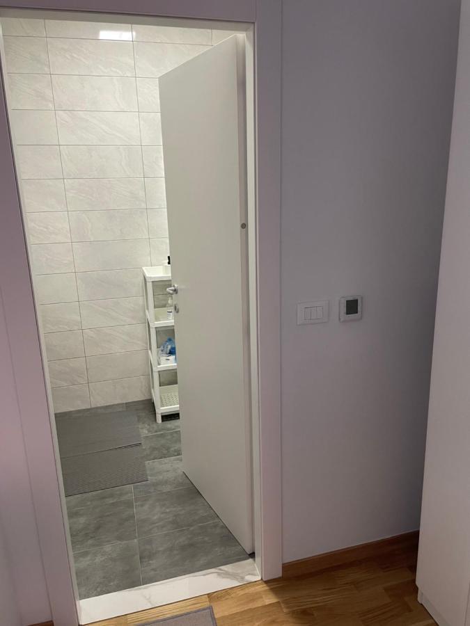 Apartment Diana Zara parking free Bagian luar foto