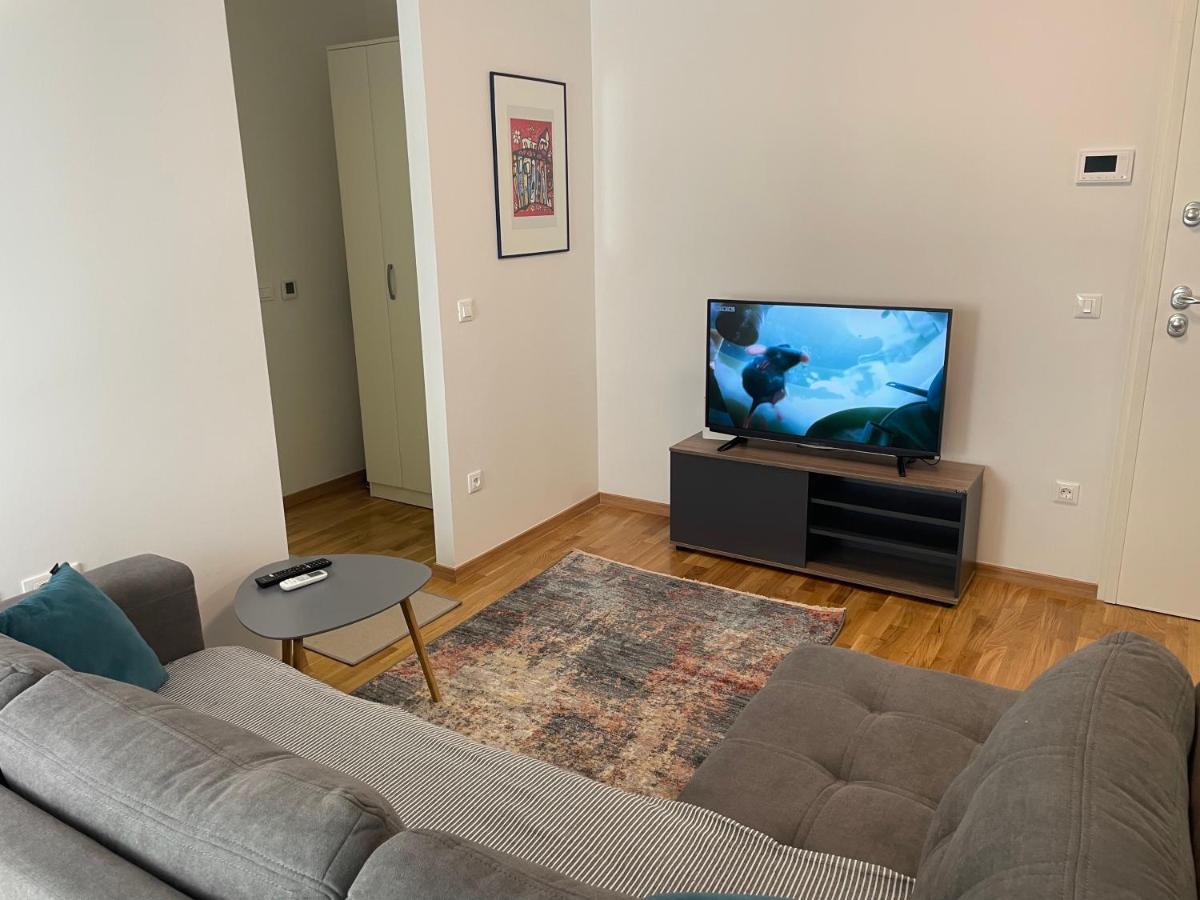 Apartment Diana Zara parking free Bagian luar foto